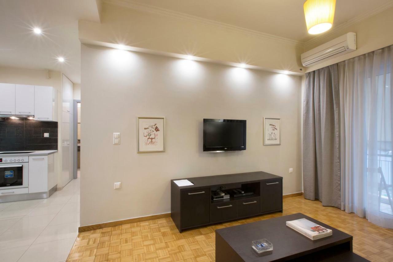 אתונה Apartment At Koukaki, 150M From The Metro מראה חיצוני תמונה